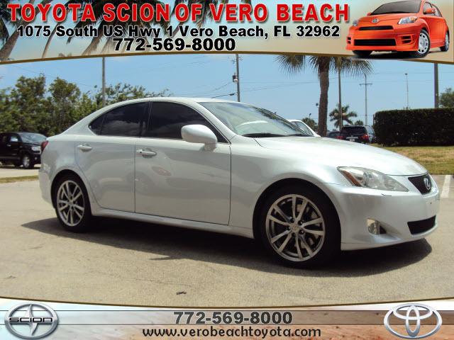 Photo of 2008 Lexus IS 350