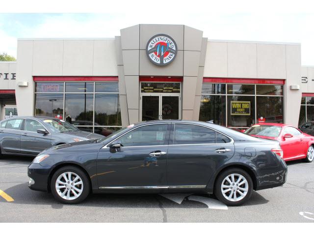Photo of 2010 Lexus ES 350