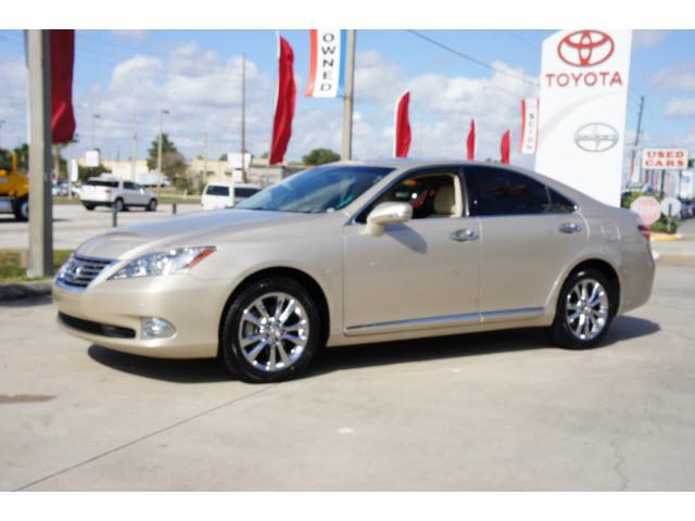 Photo of 2010 Lexus ES 350
