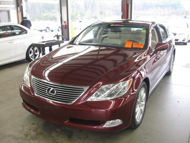 Photo of 2007 Lexus LS 460