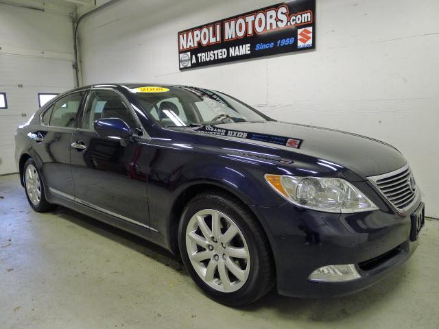 Photo of 2008 Lexus LS 460