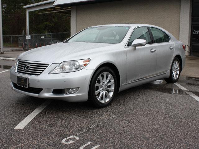 Photo of 2011 Lexus LS 460