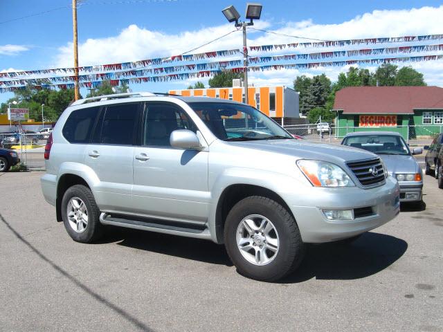 Photo of 2005 Lexus GX 470