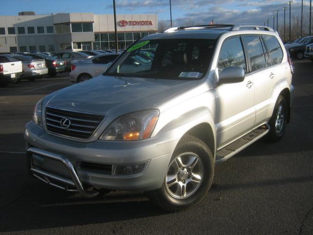 Photo of 2005 Lexus GX 470
