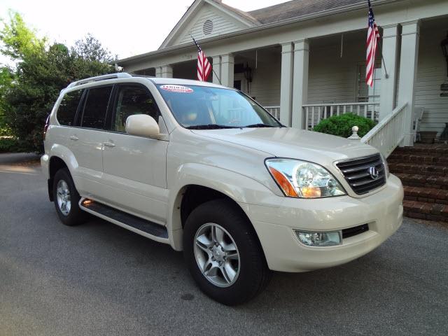 Photo of 2003 Lexus GX 470