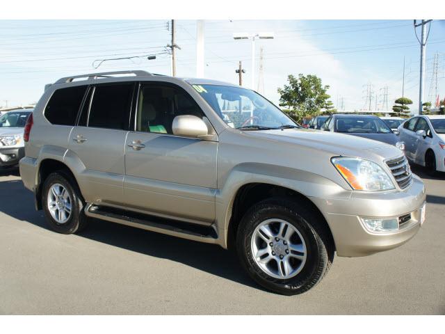 Photo of 2004 Lexus GX 470