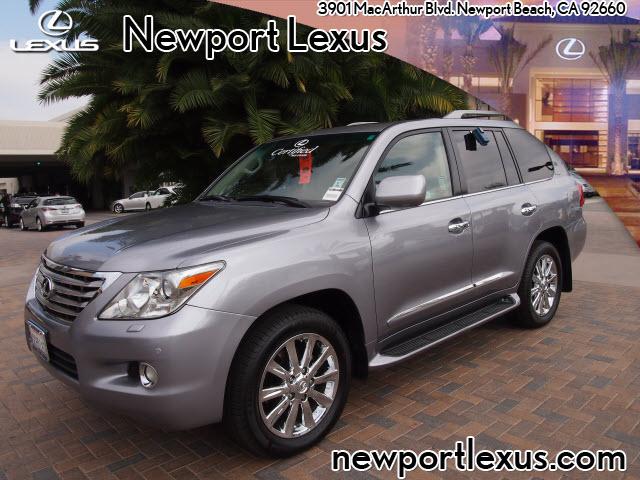 Photo of 2010 Lexus LX 570