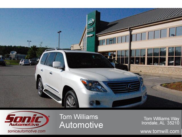 Photo of 2011 Lexus LX 570