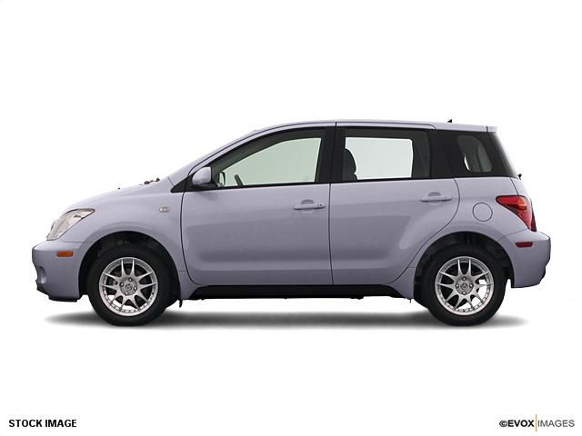 Photo of 2005 Scion xA