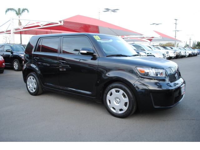 Photo of 2009 Scion xB