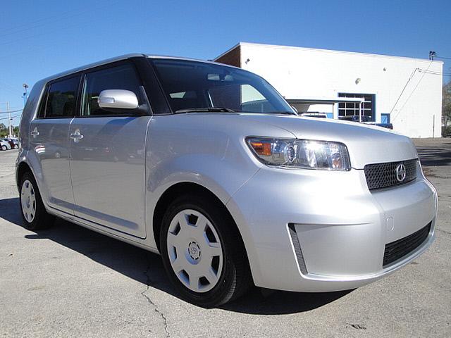 Photo of 2009 Scion xB