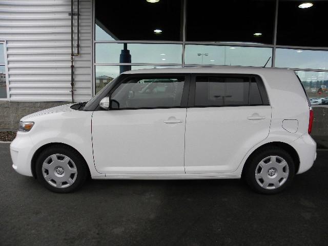 Photo of 2008 Scion xB