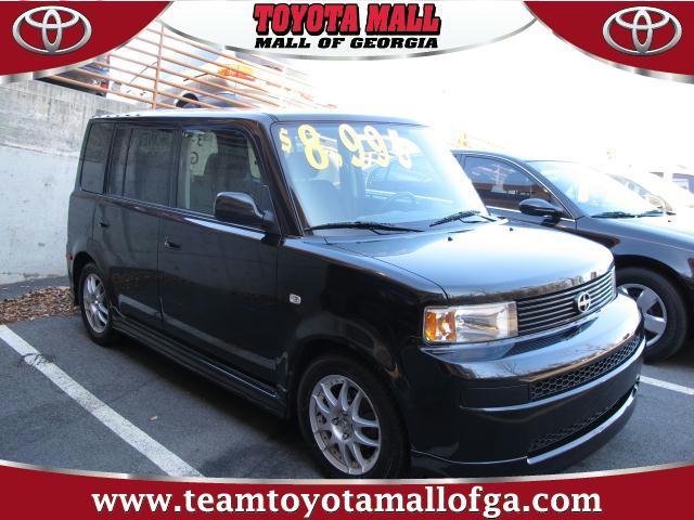 Photo of 2005 Scion xB