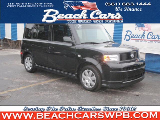Photo of 2006 Scion xB