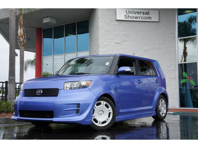Photo of 2010 Scion xB