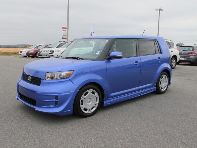 Photo of 2010 Scion xB