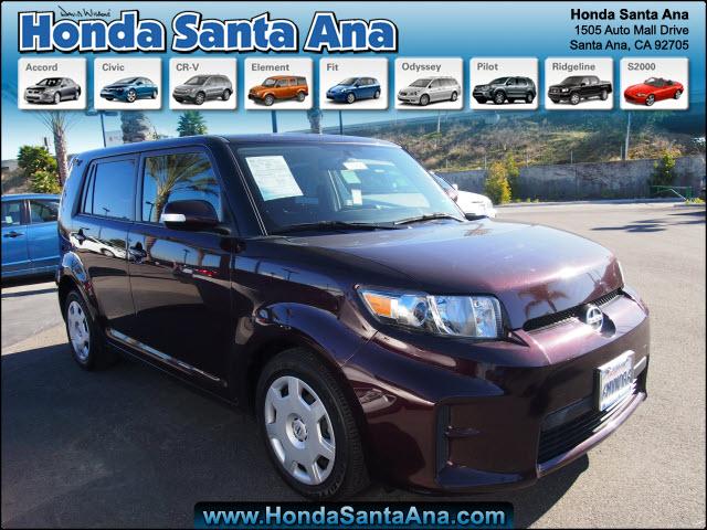Photo of 2011 Scion xB