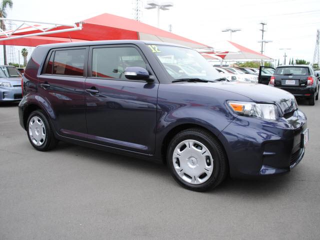 Photo of 2012 Scion xB