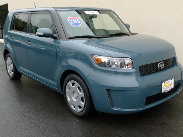 Photo of 2010 Scion xB