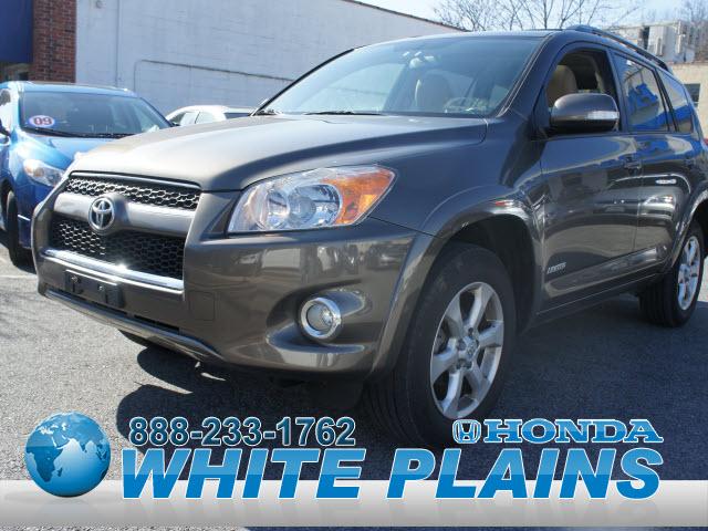 Photo of 2009 Toyota RAV4