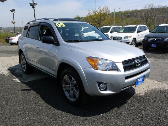 Photo of 2009 Toyota RAV4