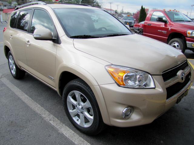 Photo of 2010 Toyota RAV4