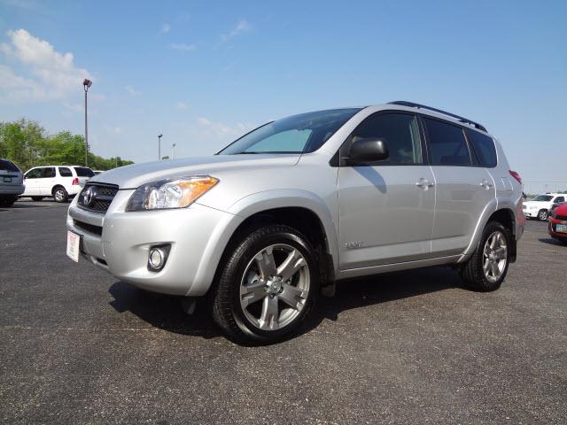 Photo of 2010 Toyota RAV4