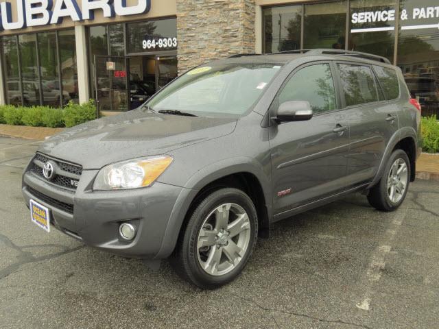 Photo of 2011 Toyota RAV4
