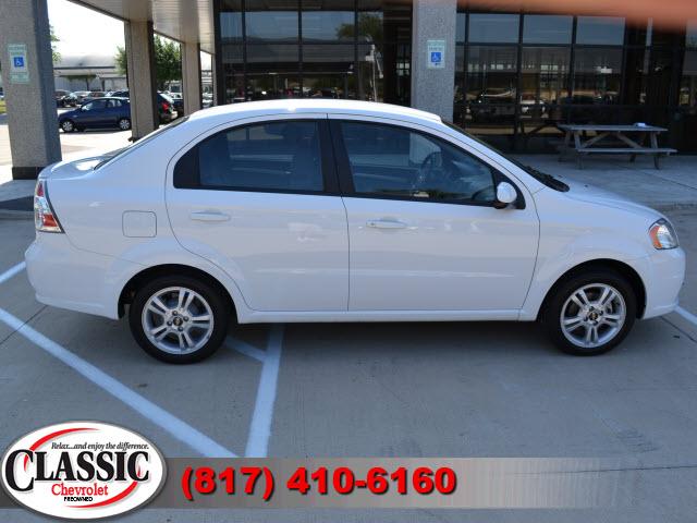 Photo of 2011 Chevrolet Aveo