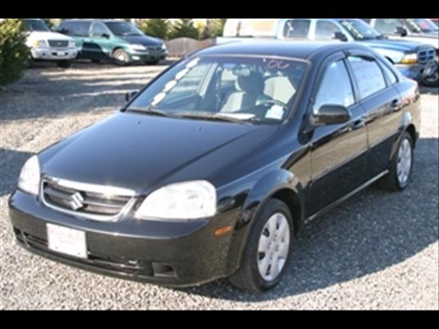 Photo of 2006 Suzuki Forenza