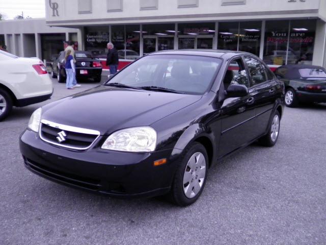 Photo of 2007 Suzuki Forenza