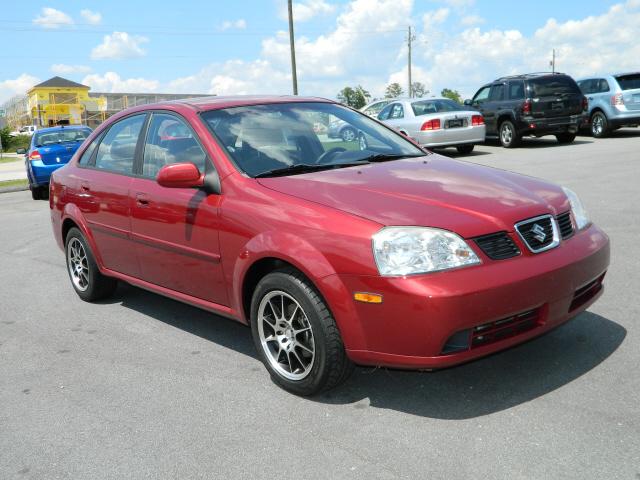 Photo of 2005 Suzuki Forenza