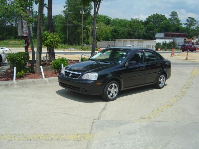 Photo of 2007 Suzuki Forenza