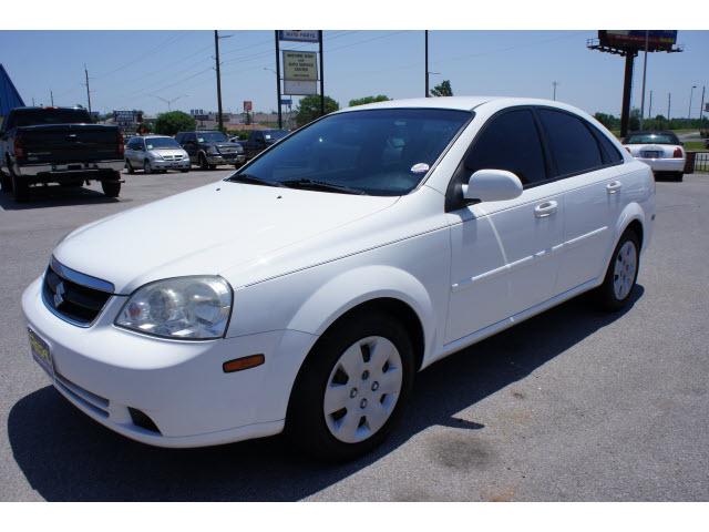 Photo of 2007 Suzuki Forenza