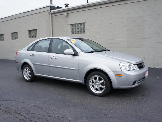 Photo of 2007 Suzuki Forenza