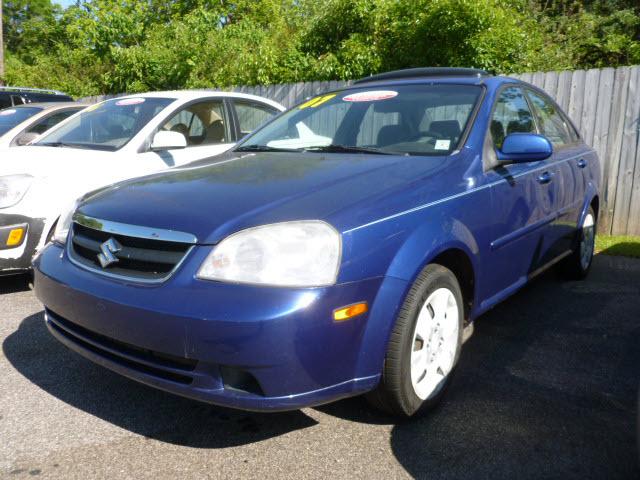 Photo of 2007 Suzuki Forenza