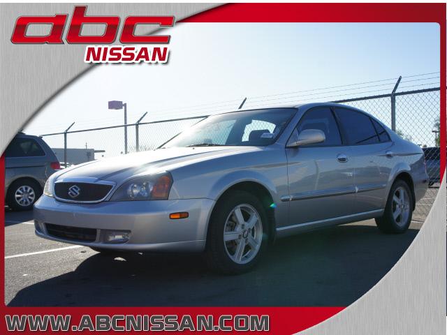 Photo of 2004 Suzuki Verona