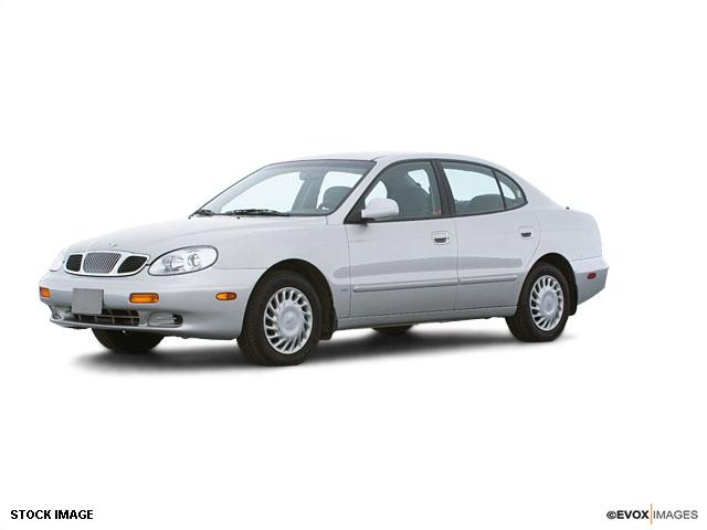 Photo of 2001 Daewoo Leganza