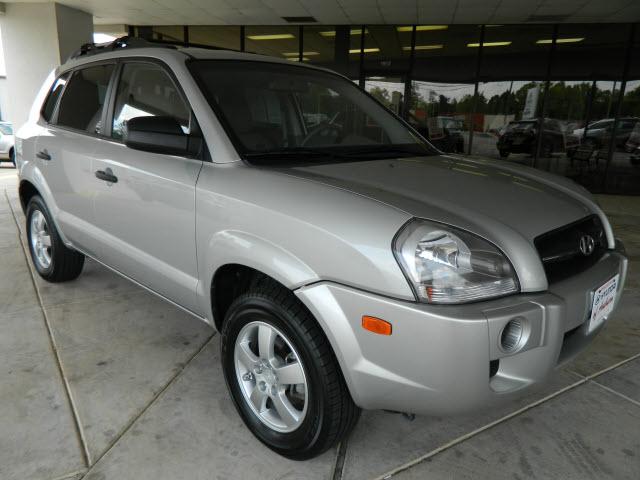 Photo of 2008 Hyundai Tucson