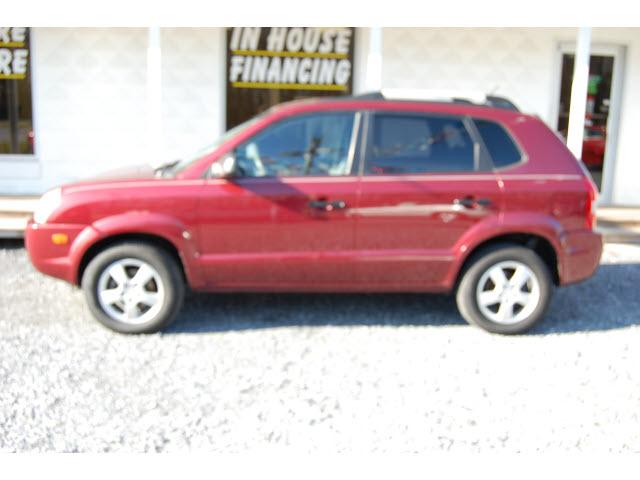 Photo of 2005 Hyundai Tucson