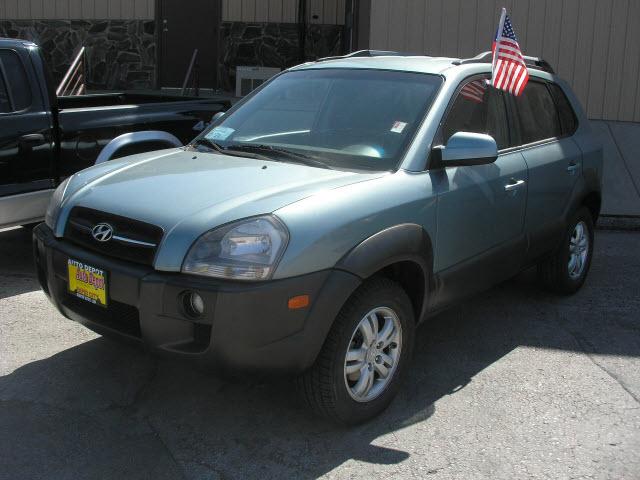 Photo of 2006 Hyundai Tucson