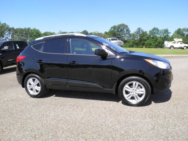 Photo of 2011 Hyundai Tucson