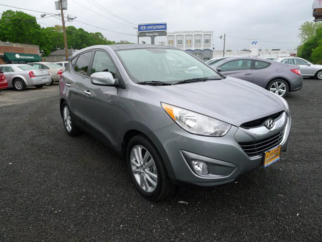 Photo of 2011 Hyundai Tucson