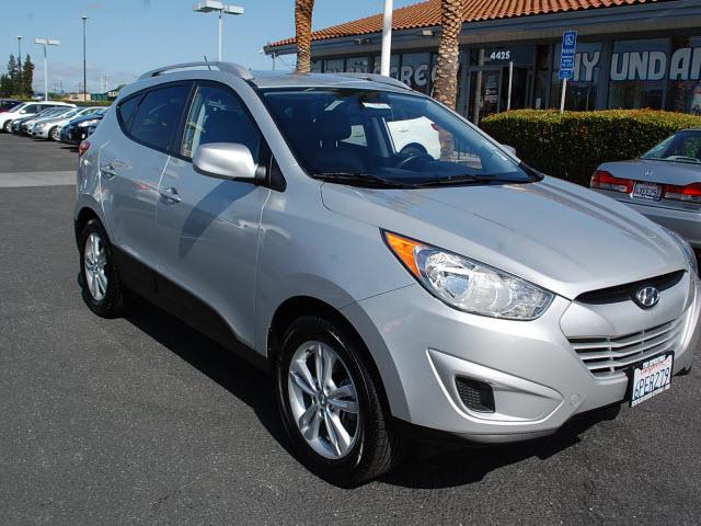 Photo of 2011 Hyundai Tucson