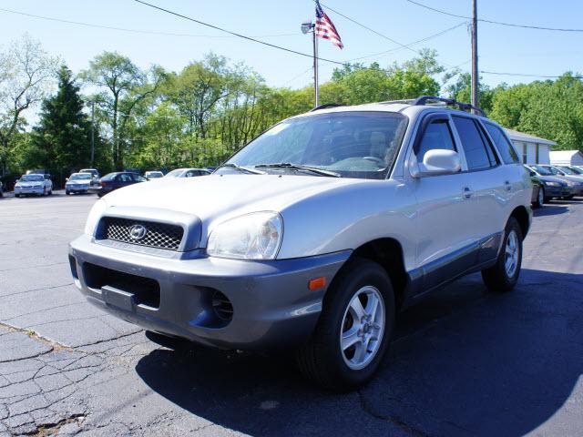 Photo of 2004 Hyundai Santa Fe