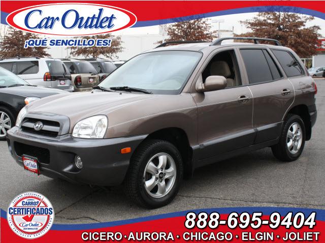 Photo of 2005 Hyundai Santa Fe