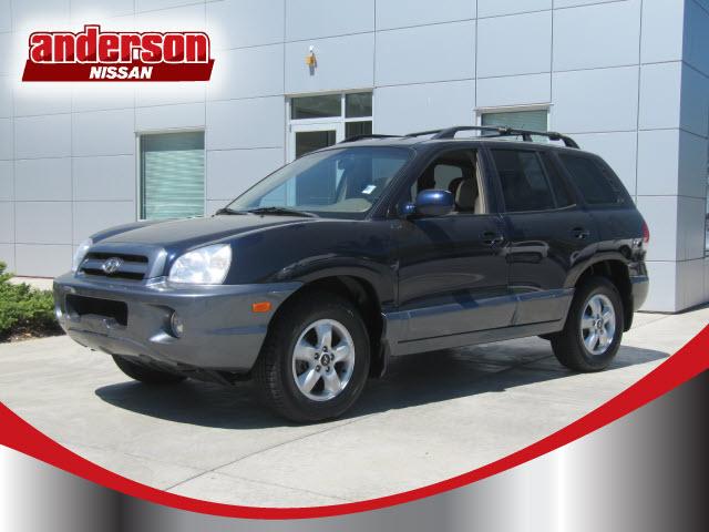 Photo of 2005 Hyundai Santa Fe