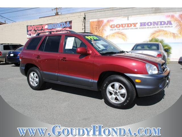 Photo of 2005 Hyundai Santa Fe