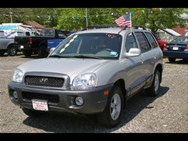 Photo of 2002 Hyundai Santa Fe