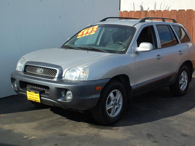 Photo of 2002 Hyundai Santa Fe